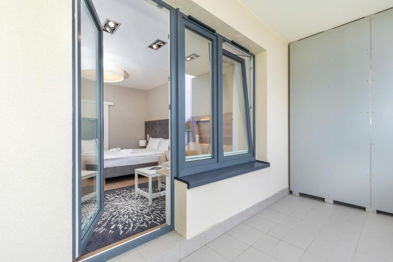 Apartamenty Aquamarina Onyx By Noclegi Renters Miedzyzdroje Dış mekan fotoğraf